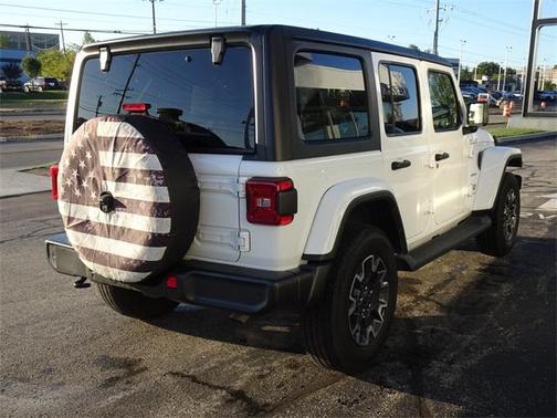 2024 Jeep Wrangler Sahara