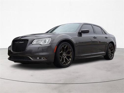 2016 Chrysler 300 S