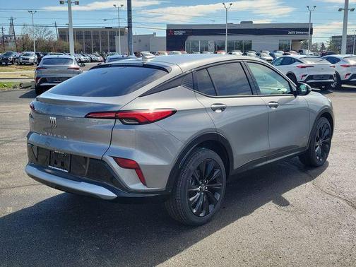 Moonstone Gray Metallic 2026 Buick Envista Sport Touring