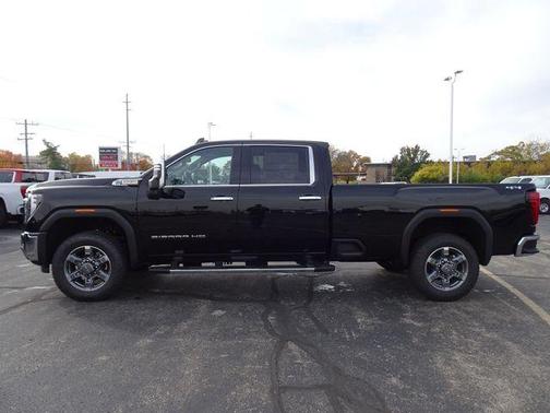 2026 GMC Sierra 2500 SLT