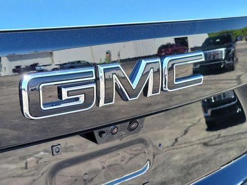 Onyx Black 2026 GMC Yukon Elevation
