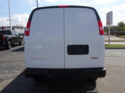 2025 GMC Savana 2500 Work Van