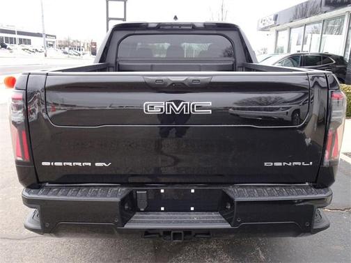 2025 GMC Sierra EV Denali