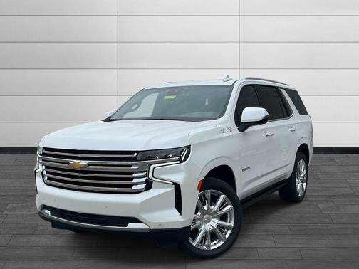 Iridescent Pearl Tricoat 2023 Chevrolet Tahoe 4WD High Country