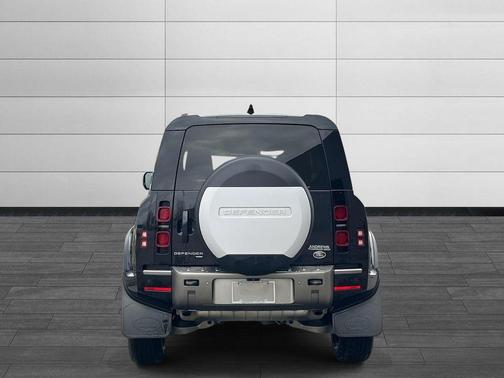 2021 Land Rover Defender 110 X-Dynamic HSE