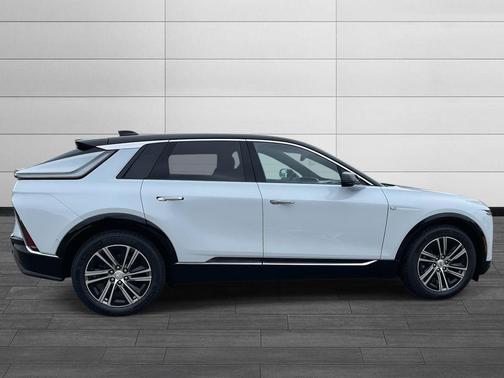 2026 Cadillac LYRIQ Premium Luxury