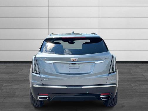 2025 Cadillac XT5 Sport