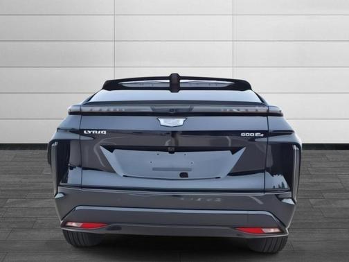 2025 Cadillac LYRIQ Sport