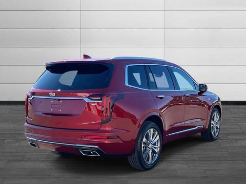 2025 Cadillac XT6 Premium Luxury FWD
