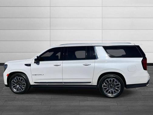 2024 GMC Yukon XL Denali Ultimate