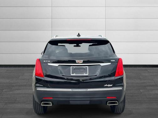 2019 Cadillac XT5 Base