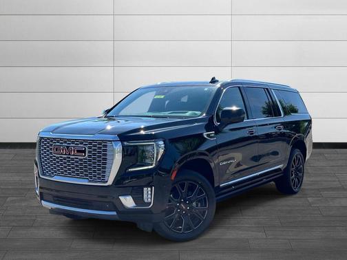 Onyx Black 2023 GMC Yukon XL Denali