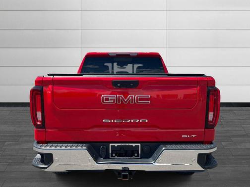 Cardinal Red 2022 GMC Sierra 1500 SLT