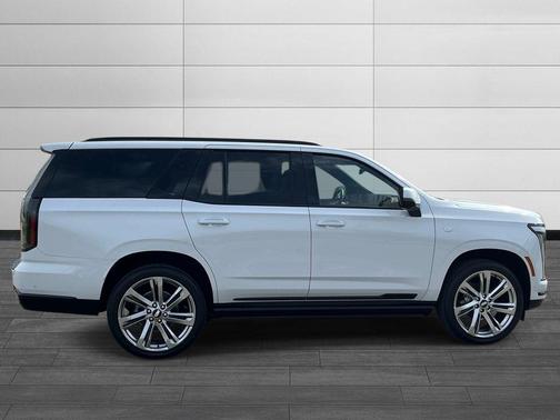 Vibrant White Tricoat 2026 Cadillac Escalade Sport
