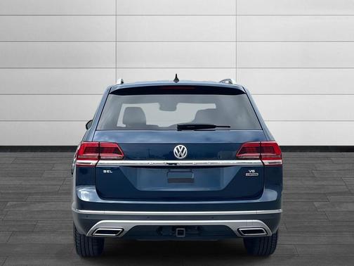 2018 Volkswagen Atlas 3.6L SEL Premium