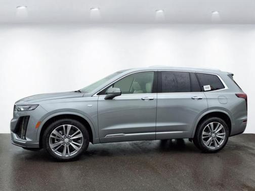 2025 Cadillac XT6 Premium Luxury FWD
