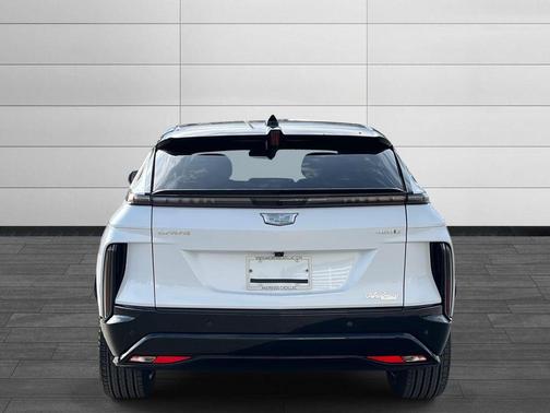 2026 Cadillac LYRIQ Premium Sport