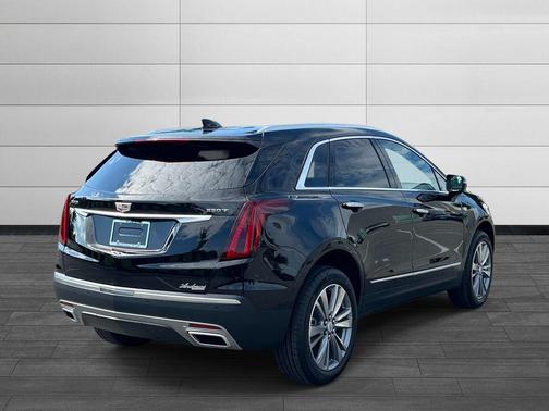 Stellar Black Metallic 2026 Cadillac XT5 Premium Luxury