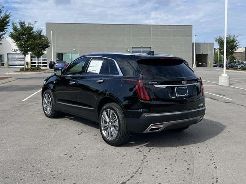Stellar Black Metallic 2026 Cadillac XT5 Premium Luxury