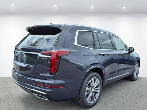 2025 Cadillac XT6 Premium Luxury FWD