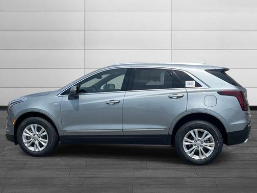 Argent Silver Metallic 2026 Cadillac XT5 Luxury