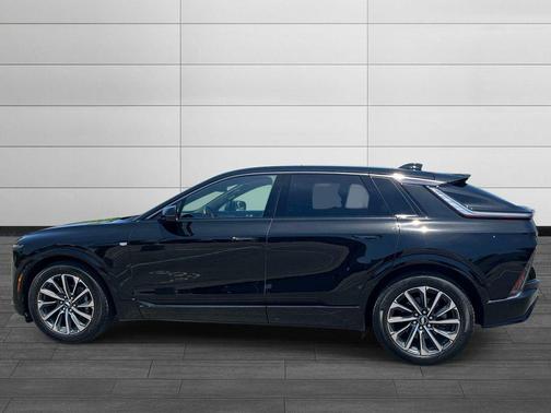 Stellar Black Metallic 2024 Cadillac LYRIQ Sport
