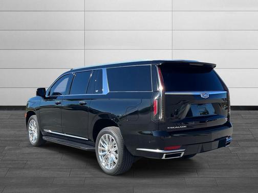 2023 Cadillac Escalade ESV Premium Luxury