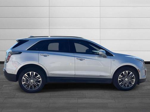 2020 Cadillac XT5 Sport