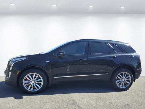 2025 Cadillac XT5 Sport