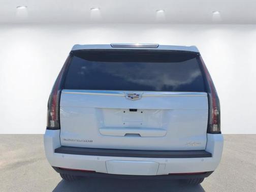 2018 Cadillac Escalade Premium Luxury
