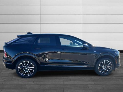 2025 Cadillac OPTIQ Sport 1 AWD