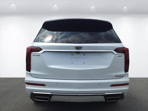 2025 Cadillac XT6 Premium Luxury FWD