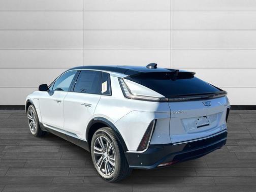 2026 Cadillac LYRIQ Premium Luxury