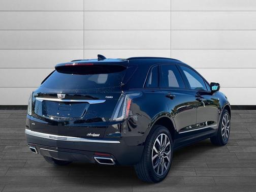 2023 Cadillac XT5 Sport