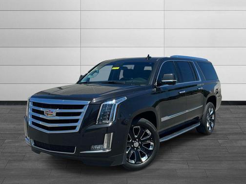 Manhattan Noir Metallic 2019 Cadillac Escalade ESV Luxury