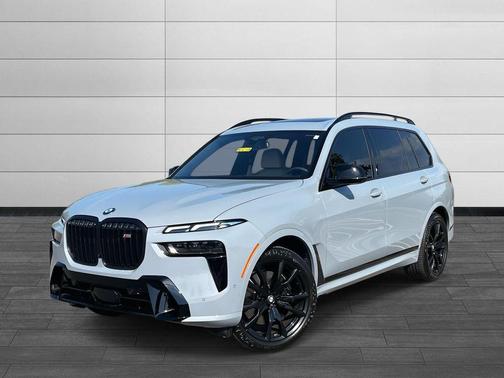 2025 BMW X7 M60i