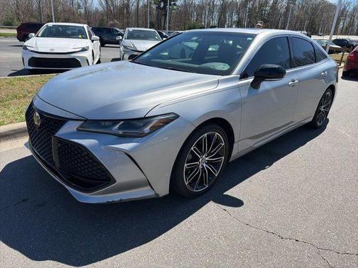 Celestial Silver Metallic 2019 Toyota Avalon Touring