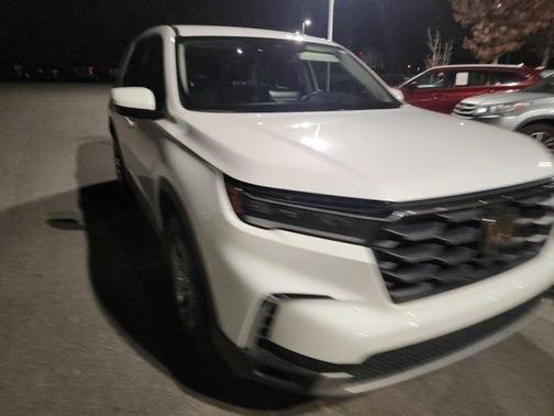 2023 Honda Pilot 2WD EX-L 8 Passenger