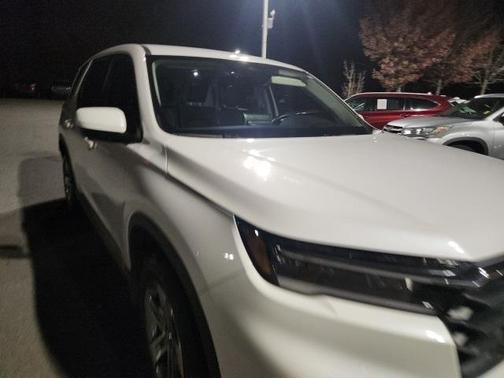 2023 Honda Pilot 2WD EX-L 8 Passenger