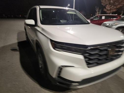 2023 Honda Pilot 2WD EX-L 8 Passenger