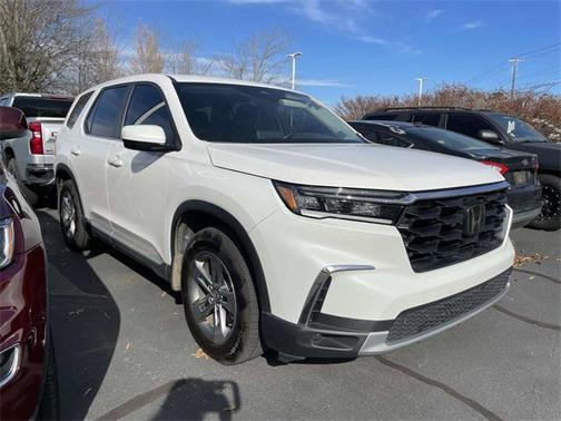 2023 Honda Pilot 2WD EX-L 8 Passenger