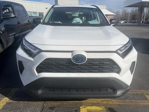 2024 Toyota RAV4 Hybrid SE