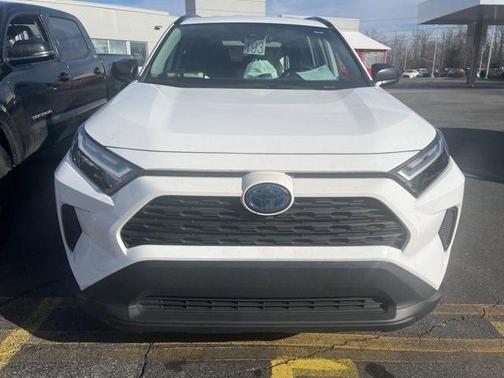 2024 Toyota RAV4 Hybrid SE