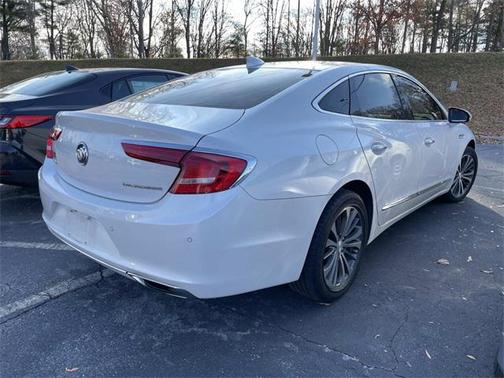 2017 Buick LaCrosse Essence