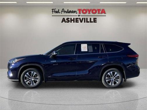 2020 Toyota Highlander Hybrid XLE