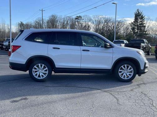 Platinum White 2020 Honda Pilot AWD LX