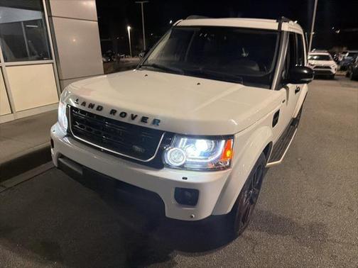 2016 Land Rover LR4 Base