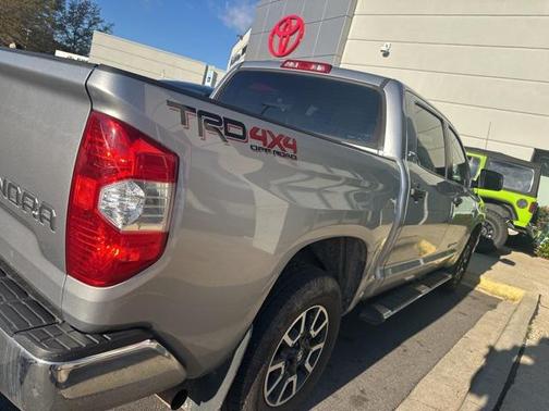 2018 Toyota Tundra SR5