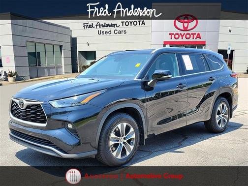 2022 Toyota Highlander XLE