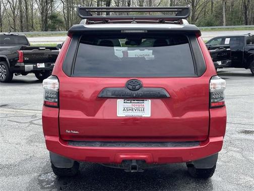 2021 Toyota 4Runner Venture